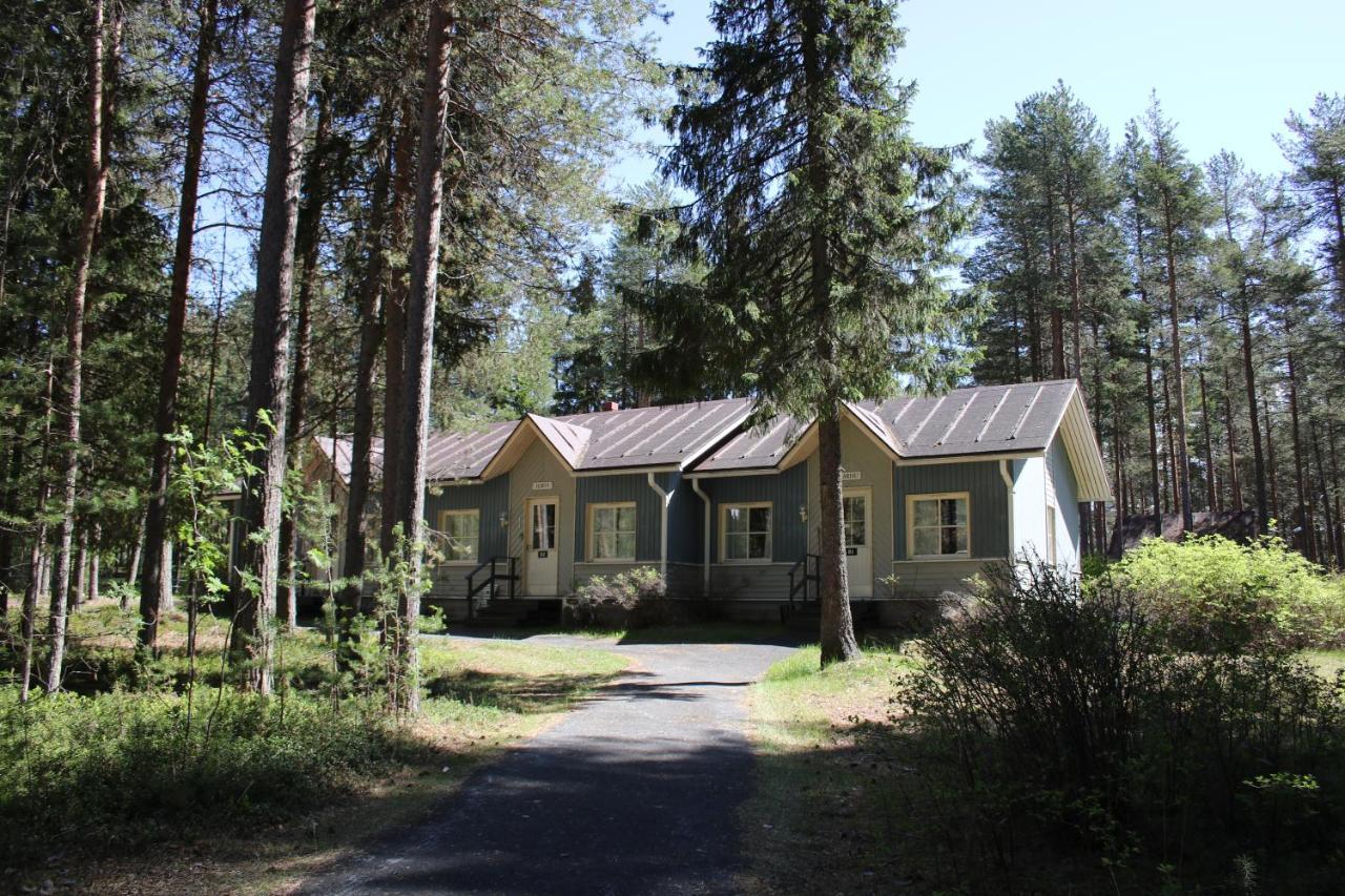 Lohijärven Eräkeskus Hotell Lohijärvi Exteriör bild