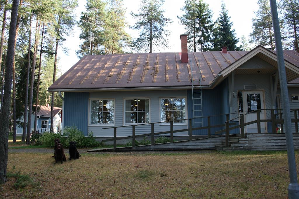 Lohijärven Eräkeskus Hotell Lohijärvi Exteriör bild