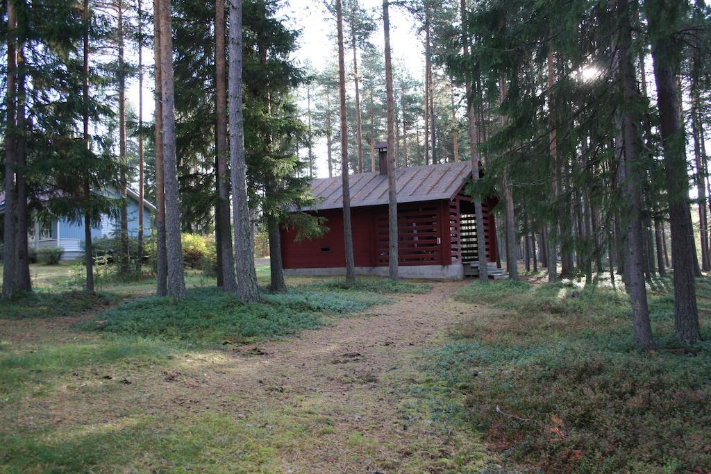 Lohijärven Eräkeskus Hotell Lohijärvi Exteriör bild