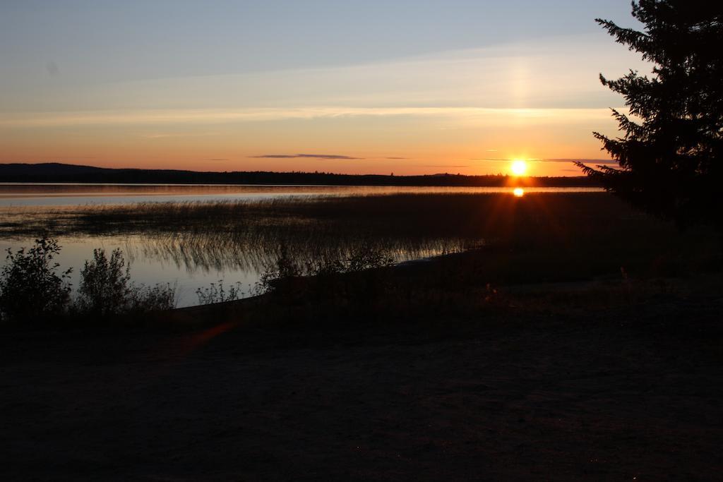 Lohijärven Eräkeskus Hotell Lohijärvi Exteriör bild